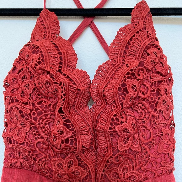 Star Spangled Rust Red Backless Lace Romper - Picture 5 of 8